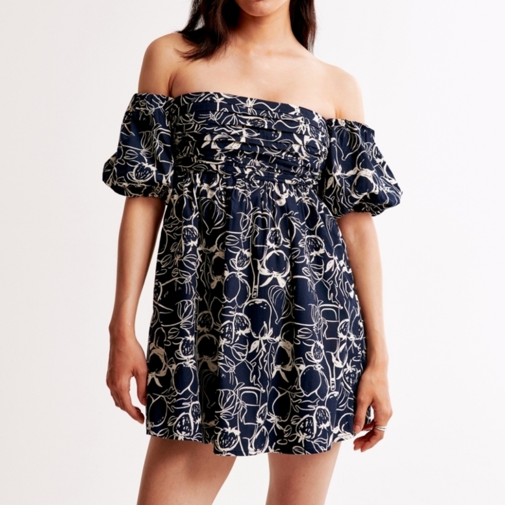 NWT Abercombie Off The Shoulder Skort Elegant Navy Pattern Dress  Romantic Sz M